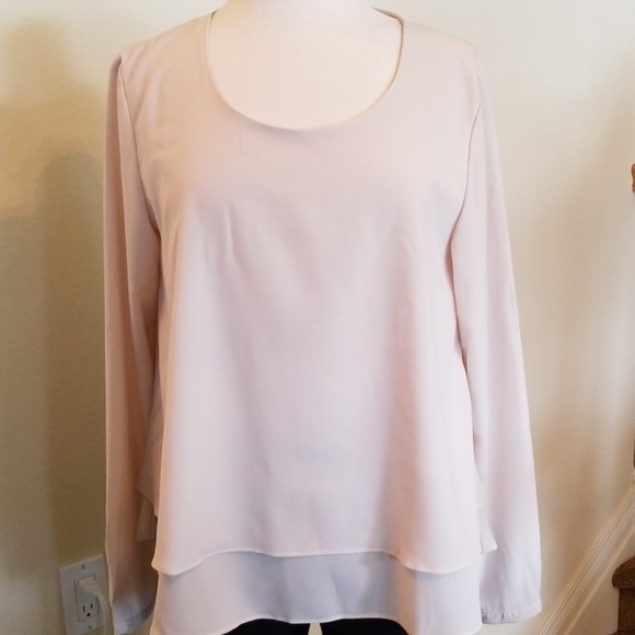 Top - Picture 1 of 7